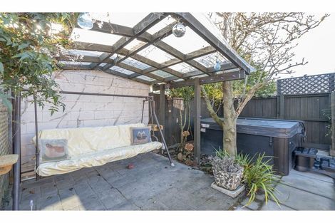 Photo of property in 4b Hinton Place, Rangiora, 7400