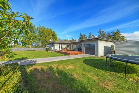 Photo of property in 55 Roots Street East, Feilding, 4702