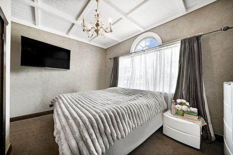 Photo of property in 190 Great South Road, Huntly, 3700