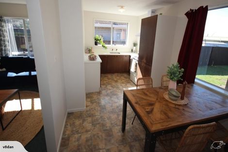 Photo of property in 8a Bromley Road, Bromley, Christchurch, 8062