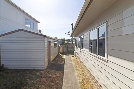 Photo of property in 275 Dowse Drive, Maungaraki, Lower Hutt, 5010