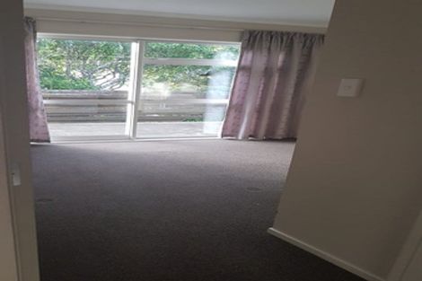 Photo of property in 52 Maungaraki Road, Korokoro, Lower Hutt, 5012