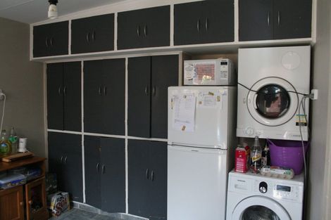 Photo of property in 4 Howard Street, Mount Cook, Wellington, 6021