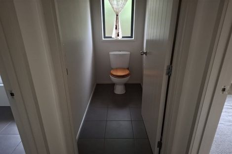 Photo of property in 8a Norfolk Drive, Cambridge, 3434