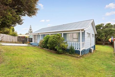Photo of property in 52 Shifnal Drive, Randwick Park, Auckland, 2105
