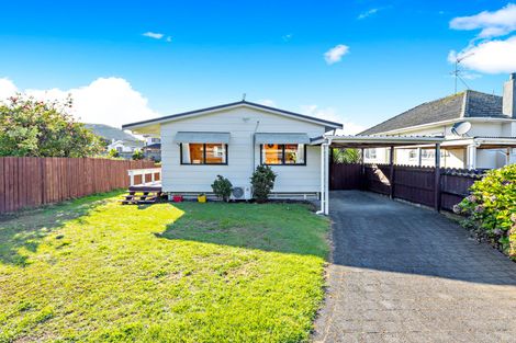 Photo of property in 3a Clare Place, Mount Wellington, Auckland, 1060