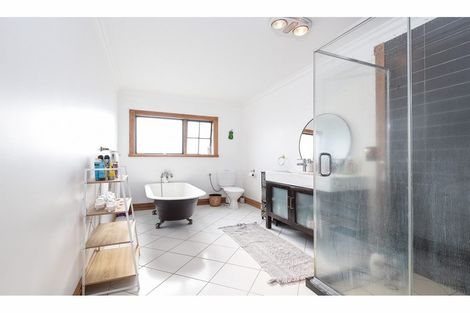 Photo of property in 48 Hamon Place, Pukehangi, Rotorua, 3015