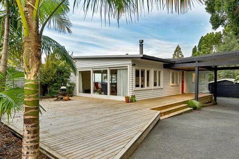 Photo of property in 73 Minnehaha Avenue, Titirangi, Auckland, 0604