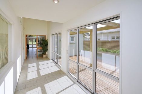 Photo of property in 120 Lonsdale Street, New Brighton, Christchurch, 8083