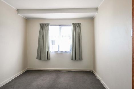 Photo of property in 1341 High Street, Taita, Lower Hutt, 5011