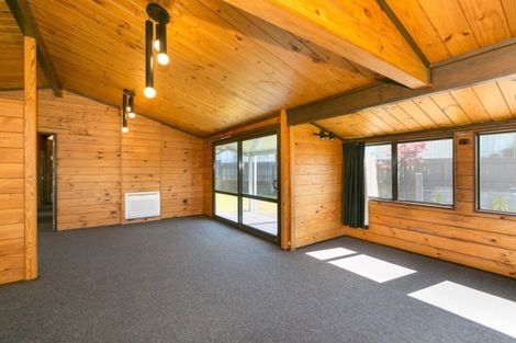 Photo of property in 76 Cumberland Street, Welbourn, New Plymouth, 4312