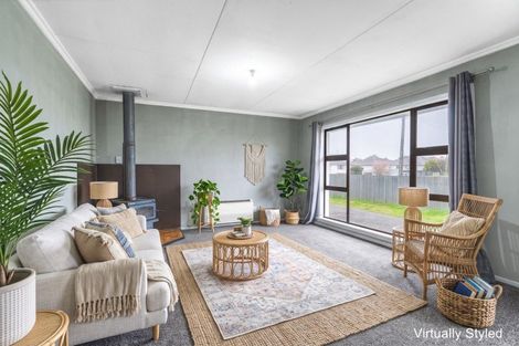 Photo of property in 37 Harvey Street, Grasmere, Invercargill, 9810