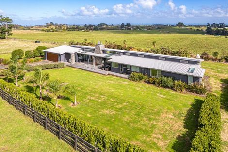 Photo of property in 106b Watt Livingstone Road, Westmere, Whanganui, 4574