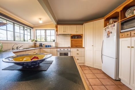 Photo of property in 27 Raratuna Street, Turua, 3574