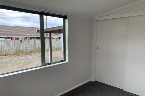 Photo of property in 280 Te Moana Road, Waikanae, 5036