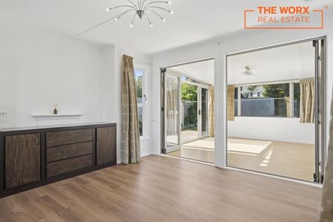 Photo of property in 136a Dimock Street, Titahi Bay, Porirua, 5022