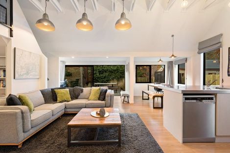 Photo of property in 24 Wiltshire Street, Arrowtown, 9302