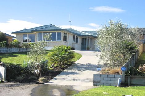 Photo of property in 11 Arundel Place, Nawton, Hamilton, 3200