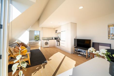Photo of property in 16/15 Peterborough Street, Christchurch Central, Christchurch, 8013