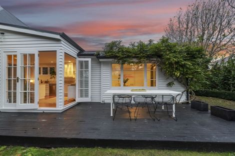 Photo of property in 121 Bristol Street, St Albans, Christchurch, 8014