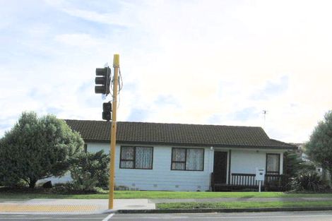 Photo of property in 59 Everglade Drive, Goodwood Heights, Auckland, 2105