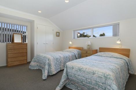 Photo of property in 37 Western Road, Bellevue, Tauranga, 3110