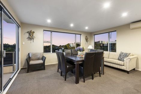 Photo of property in 189 Heta Road, Highlands Park, New Plymouth, 4312