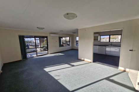 Photo of property in 7 Argyle Place, Highlands Park, New Plymouth, 4312