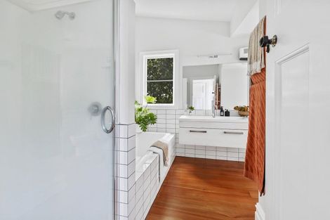 Photo of property in 5a Fortunatus Street, Brooklyn, Wellington, 6021