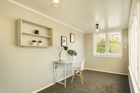 Photo of property in 30 Middleton Road, Kew, Dunedin, 9012