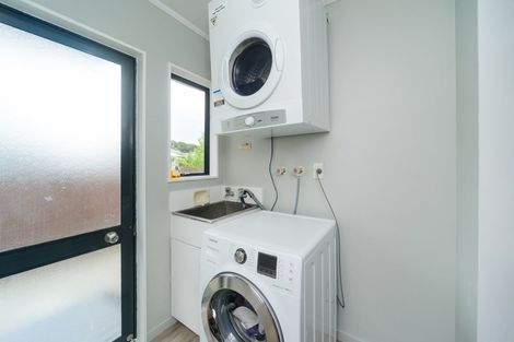 Photo of property in 17 Dahlstrom Grove, Kelvin Grove, Palmerston North, 4414