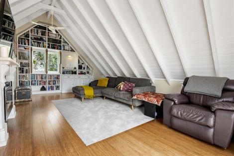 Photo of property in 65 Stevenson Road, Clarks Beach, 2122