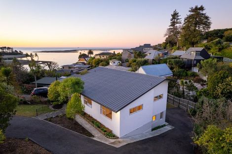 Photo of property in 4 Malcolm Place, Britannia Heights, Nelson, 7010