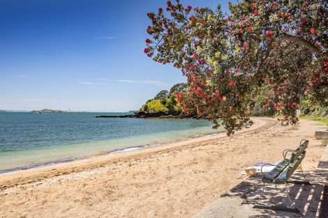 Photo of property in 48 Cheltenham Road, Devonport, Auckland, 0624