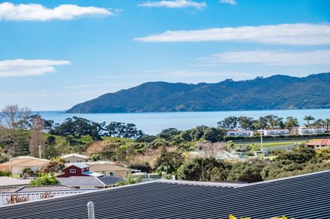 Photo of property in 5 Frangipani Street, Cable Bay, 0420