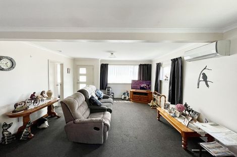 Photo of property in 19 Balmoral Street, Oamaru North, Oamaru, 9400