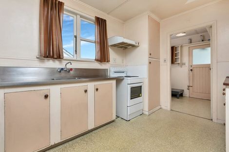 Photo of property in 97 Hillsborough Road, Hillsborough, Auckland, 1042