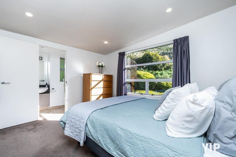 Photo of property in 8 Erlestoke Crescent, Churton Park, Wellington, 6037