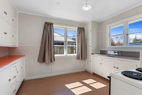 Photo of property in 24 Oakland Street, Northcote, Christchurch, 8052