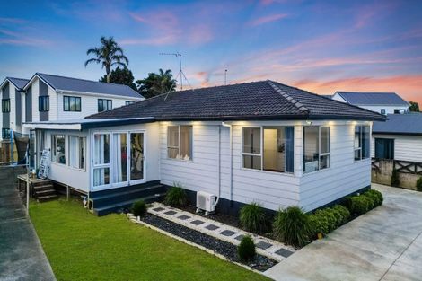 Photo of property in 95 Wordsworth Road, Manurewa, Auckland, 2102