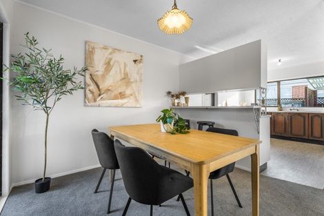 Photo of property in 1/4 Bowling Avenue, Epsom, Auckland, 1023