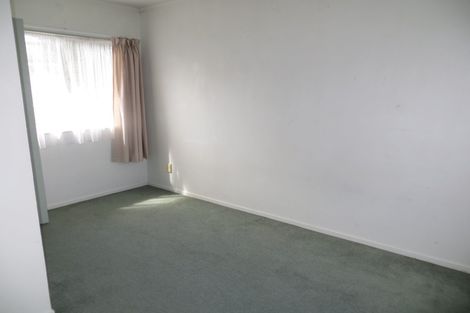 Photo of property in 1/11 Rakaia Rise, Clover Park, Auckland, 2019