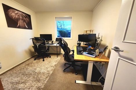 Photo of property in 3/93 Hobsonville Road, West Harbour, Auckland, 0618