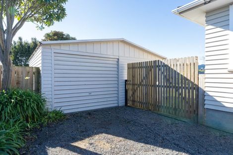 Photo of property in 27 Bledisloe Street, Levin, 5510