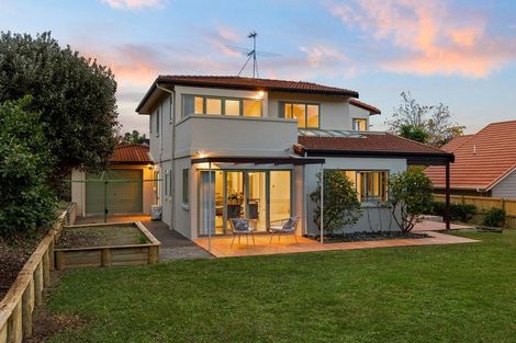 Photo of property in 68 Marina View Drive, West Harbour, Auckland, 0618