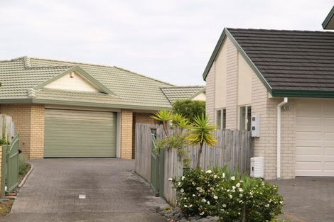 Photo of property in 19 Keswick Close, Northpark, Auckland, 2013
