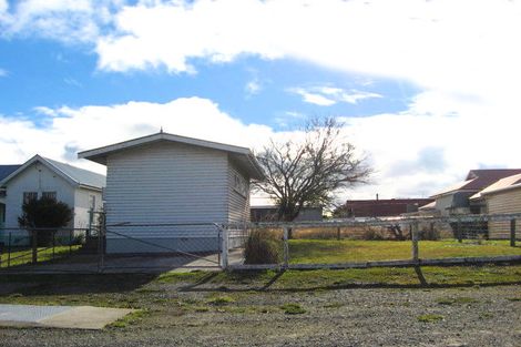 Photo of property in 21 London Street, Hampden, 9410