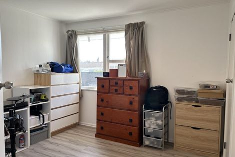 Photo of property in 90 Mount View Road, Melville, Hamilton, 3206