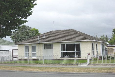 Photo of property in 56 Broadhaven Avenue, Parklands, Christchurch, 8083