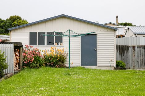 Photo of property in 15 Anderson Street, Kakanui, Oamaru, 9495